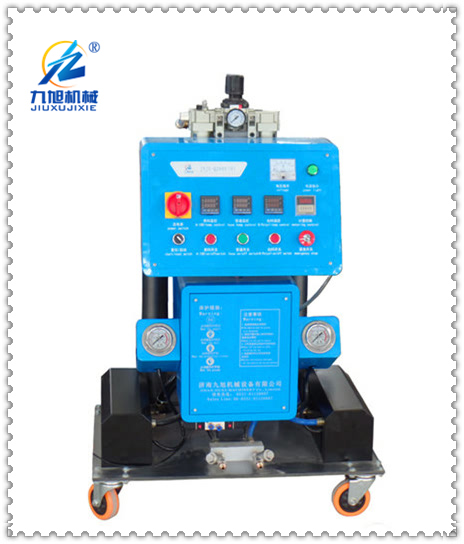 聚氨酯發(fā)泡設(shè)備型號：JNJX-Q2600(D)型